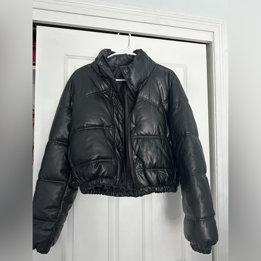 Love Tree Black Puffer